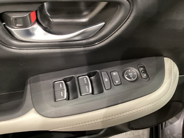 Used 2026 Honda HR-V EX-L image 29
