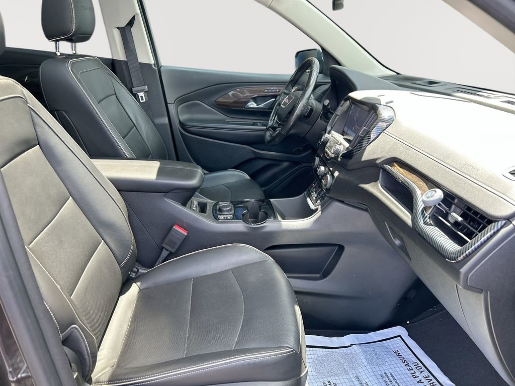 Used 2019 GMC Terrain Denali w/ Advanced Safety Package AWD/4WD image 31