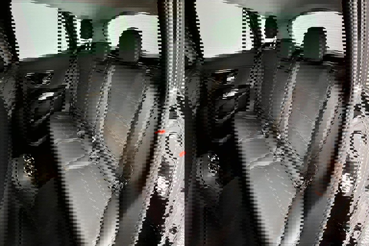 Certified 2023 Mercedes-Benz GLC 300 image 17