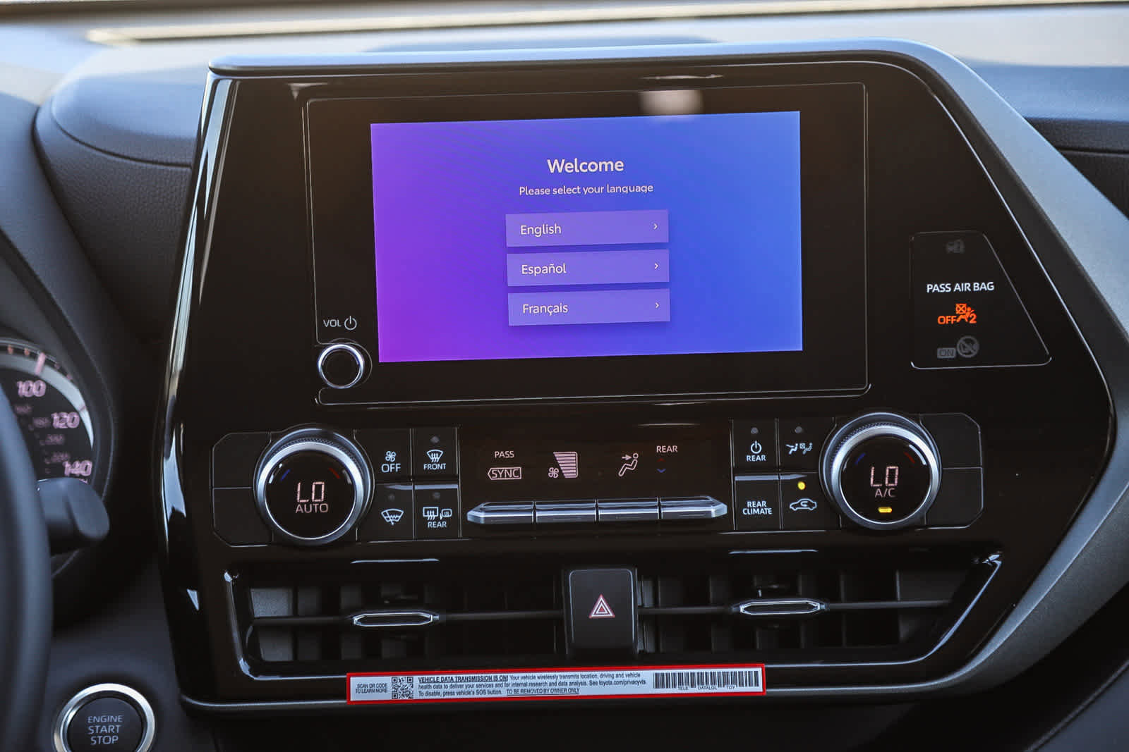 New 2025 Toyota Highlander LE image 15