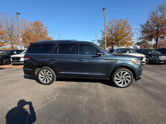 Certified 2022 Lincoln Navigator Reserve image 16