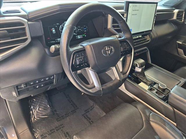 Used 2024 Toyota Sequoia Platinum AWD/4WD image 10