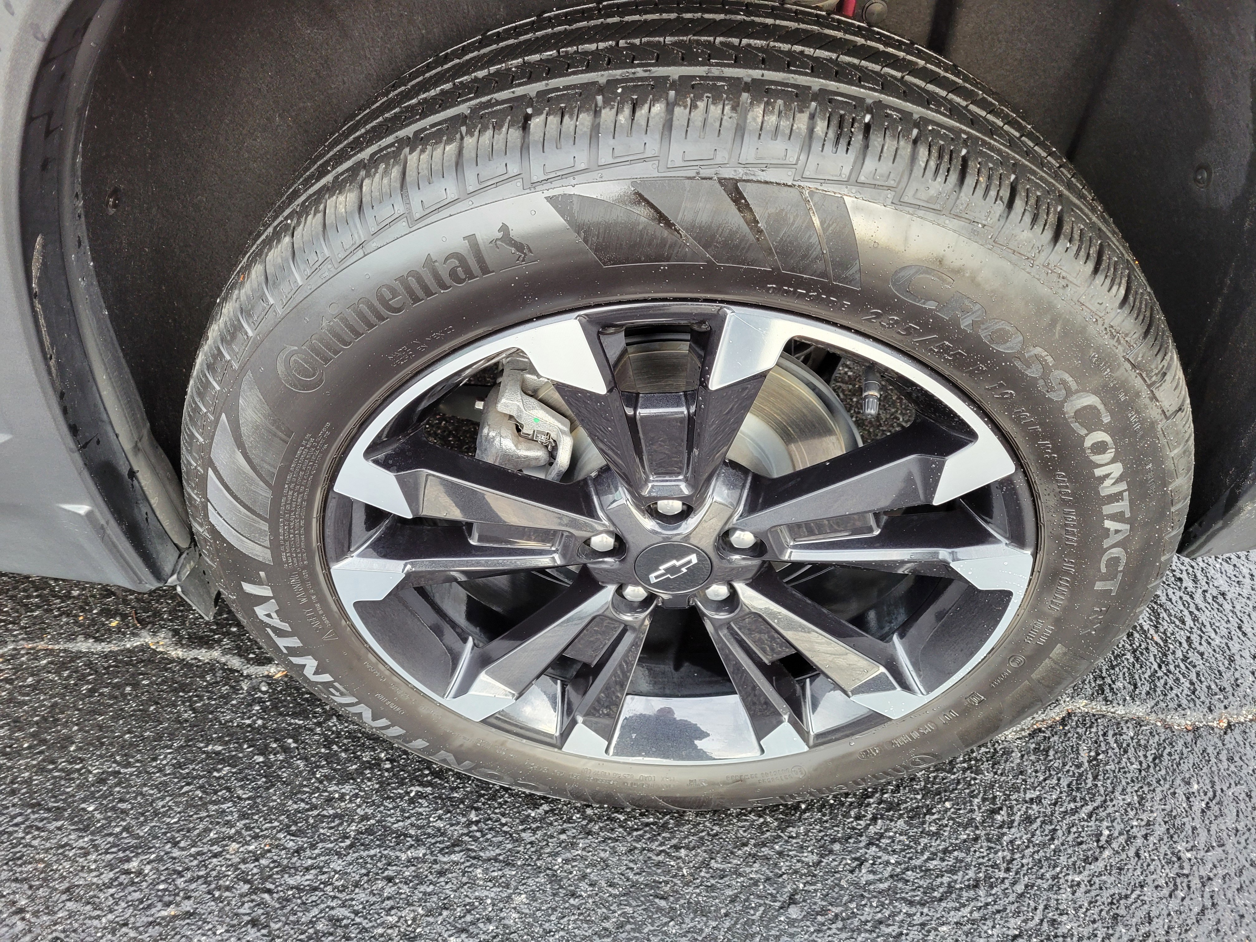 Used 2025 Chevrolet Equinox RS w/ Safety and Technology Package image 41