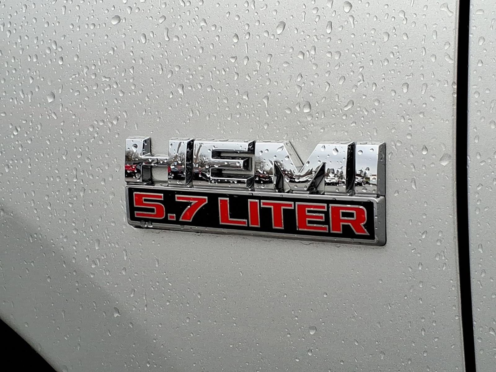 Certified 2018 RAM 1500 Express image 8