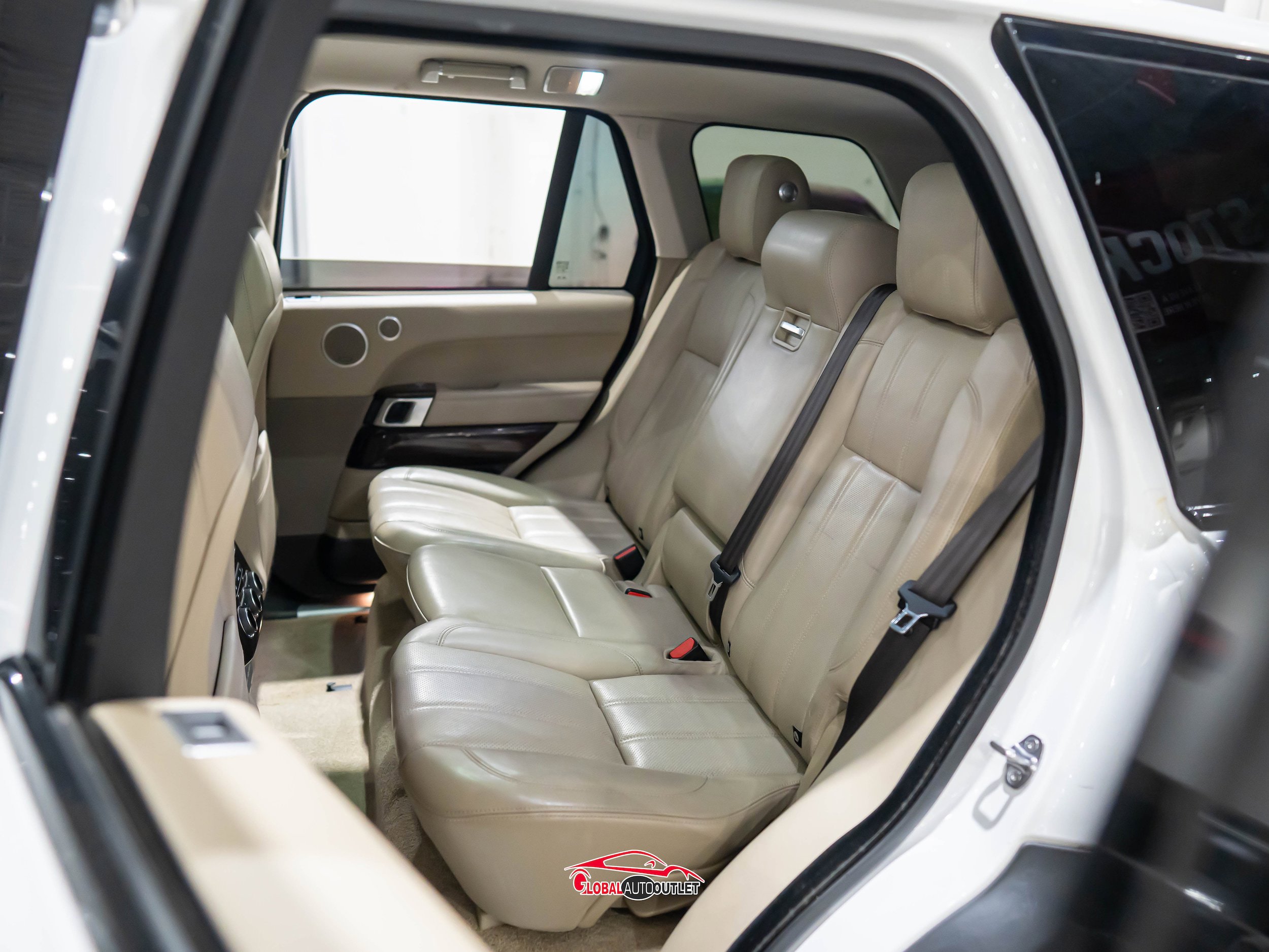 Used 2017 Land Rover Range Rover HSE AWD/4WD image 19