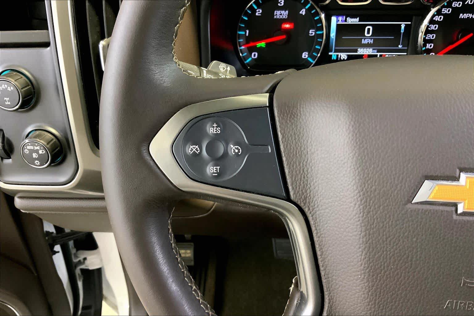 Used 2018 Chevrolet Silverado 1500 LTZ AWD/4WD image 23