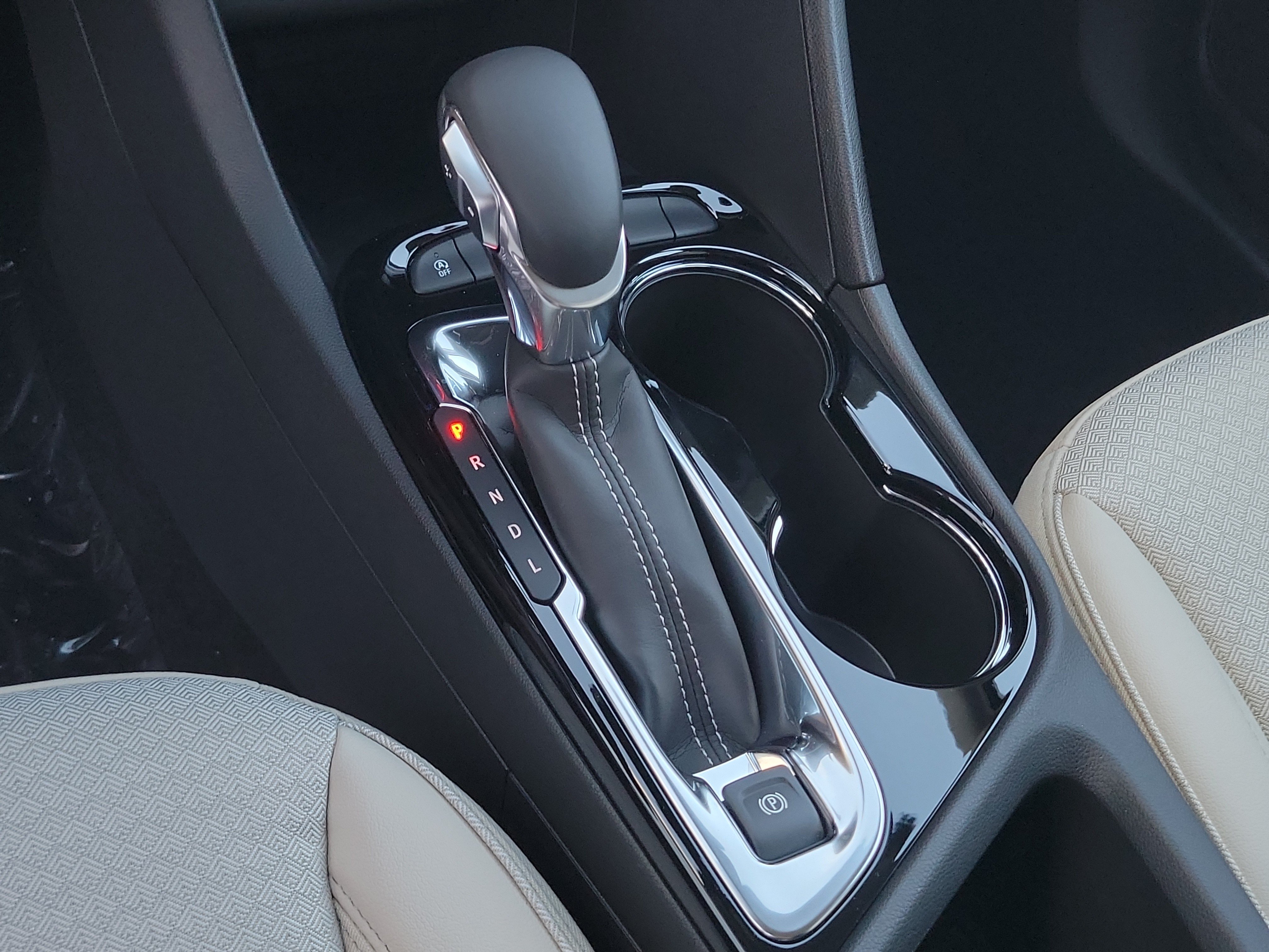 New 2026 Buick Encore GX Preferred w/ Comfort Package FWD image 30