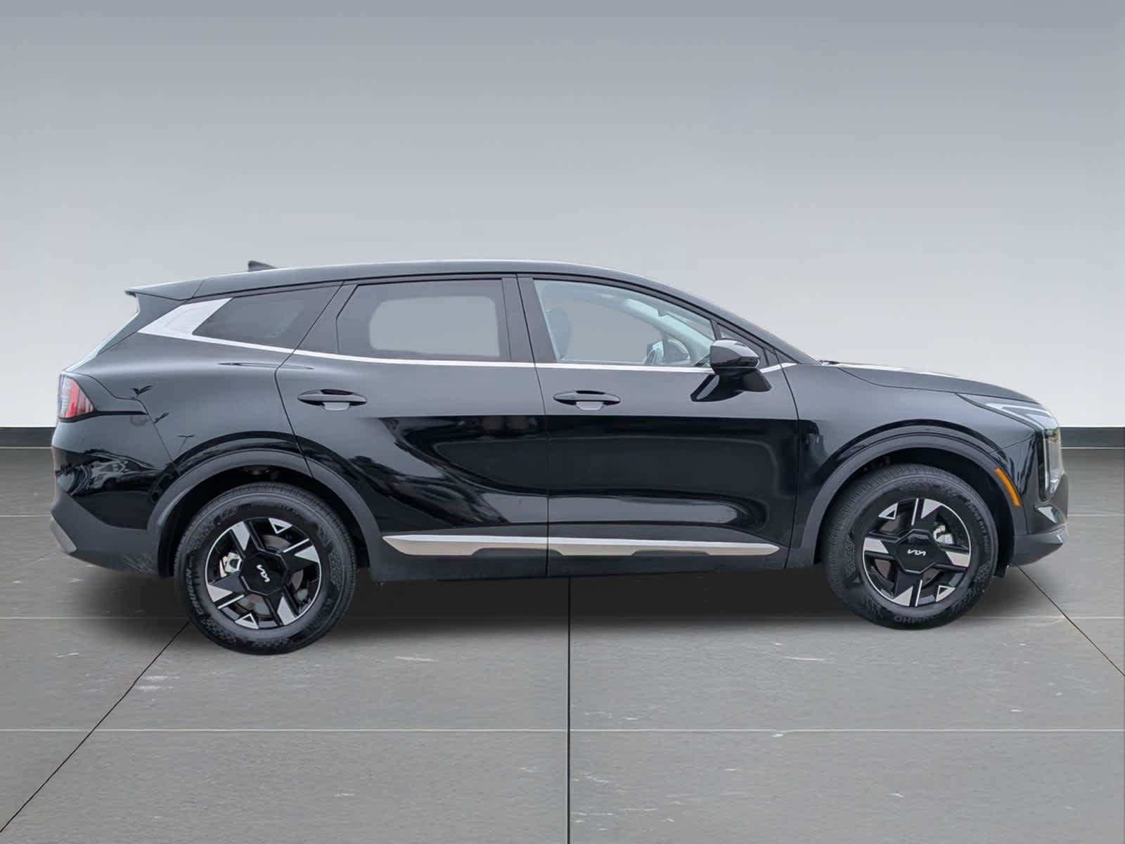 Used 2026 Kia Sportage LX AWD/4WD image 7