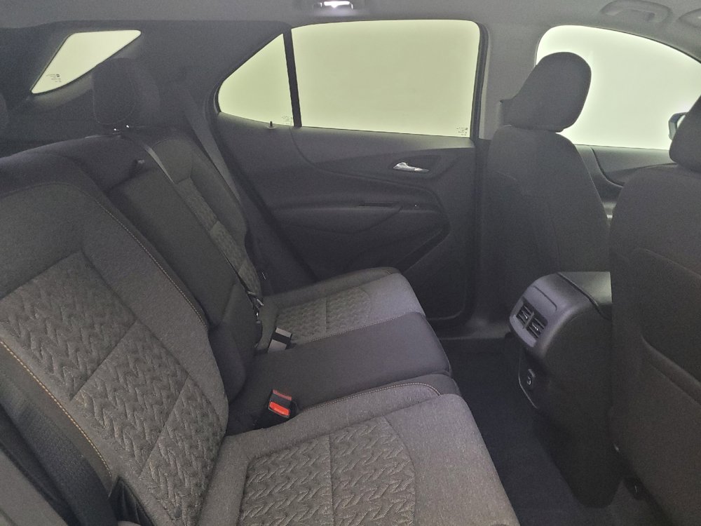 Used 2024 Chevrolet Equinox LT w/ LPO, Floor Liner Package FWD image 19