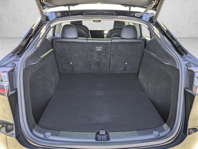 Used 2023 Tesla Model Y Long Range image 6