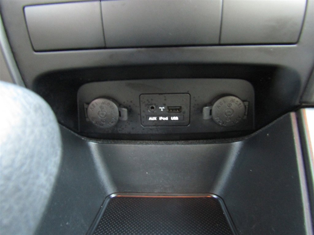 Used 2013 Kia Sorento LX image 30