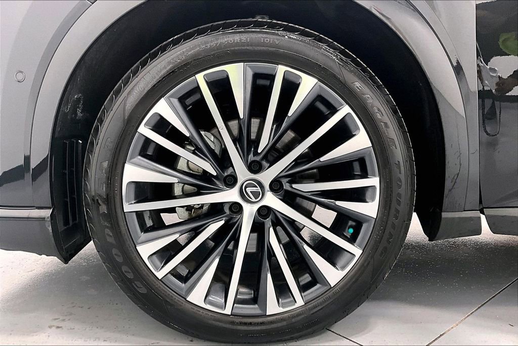 Used 2024 Lexus RX 350 Premium Plus w/ Convenience Package image 8
