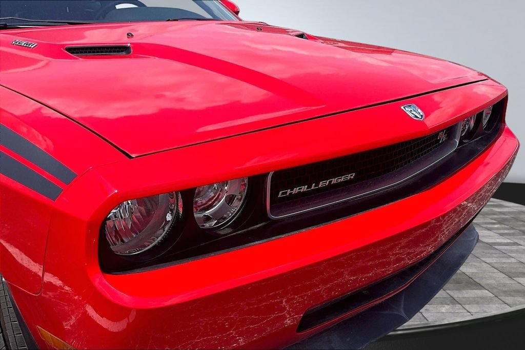 Used 2010 Dodge Challenger R/T RWD image 22