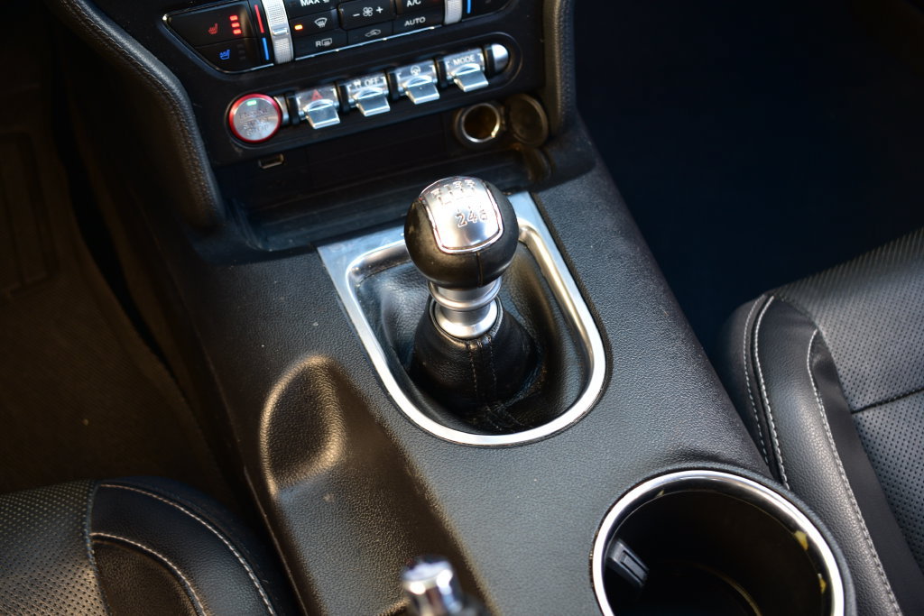 Used 2020 Ford Mustang GT Premium RWD image 26