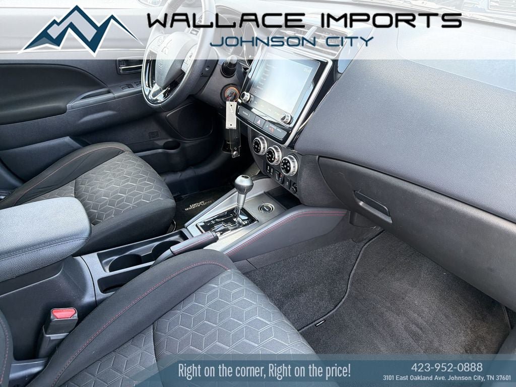 Used 2022 Mitsubishi Outlander Sport LE AWD/4WD image 35