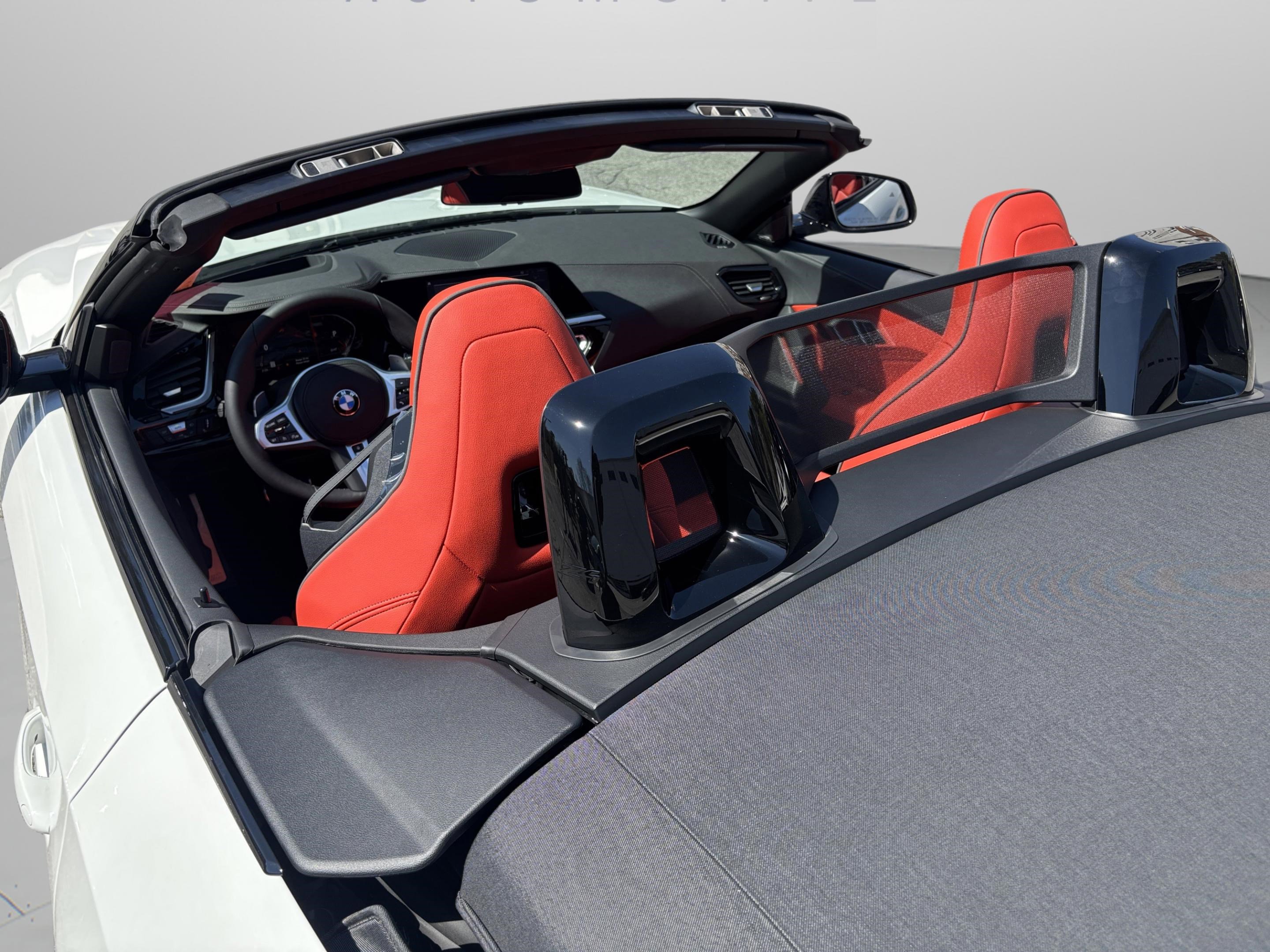 New 2026 BMW Z4 sDrive30i w/ Premium Package RWD image 35