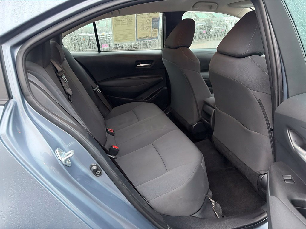 Used 2021 Toyota Corolla LE FWD image 14