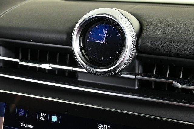 New 2025 Maserati Grecale Modena AWD/4WD image 17