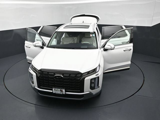 Used 2023 Hyundai Palisade Limited AWD/4WD image 25