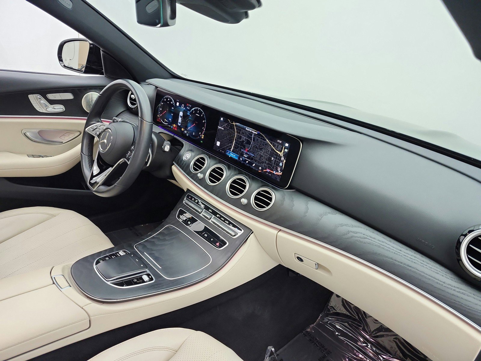 Used 2022 Mercedes-Benz E 350 Sedan image 26