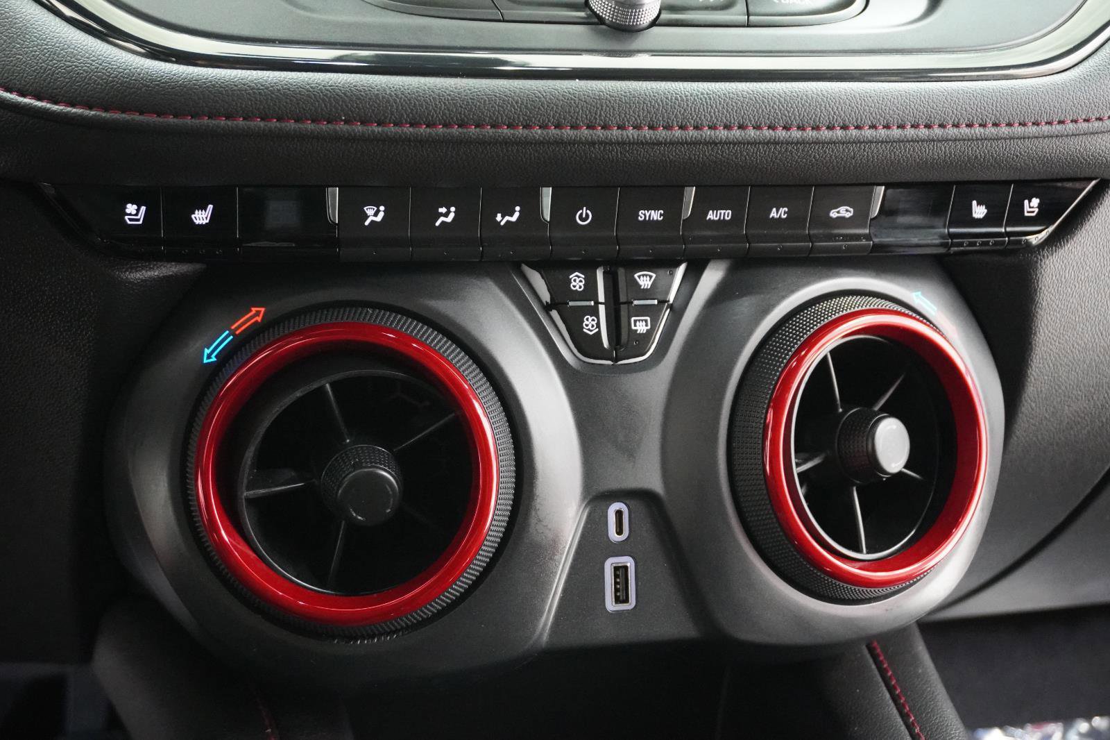 Used 2022 Chevrolet Blazer RS w/ Enhanced Convenience Package FWD image 27