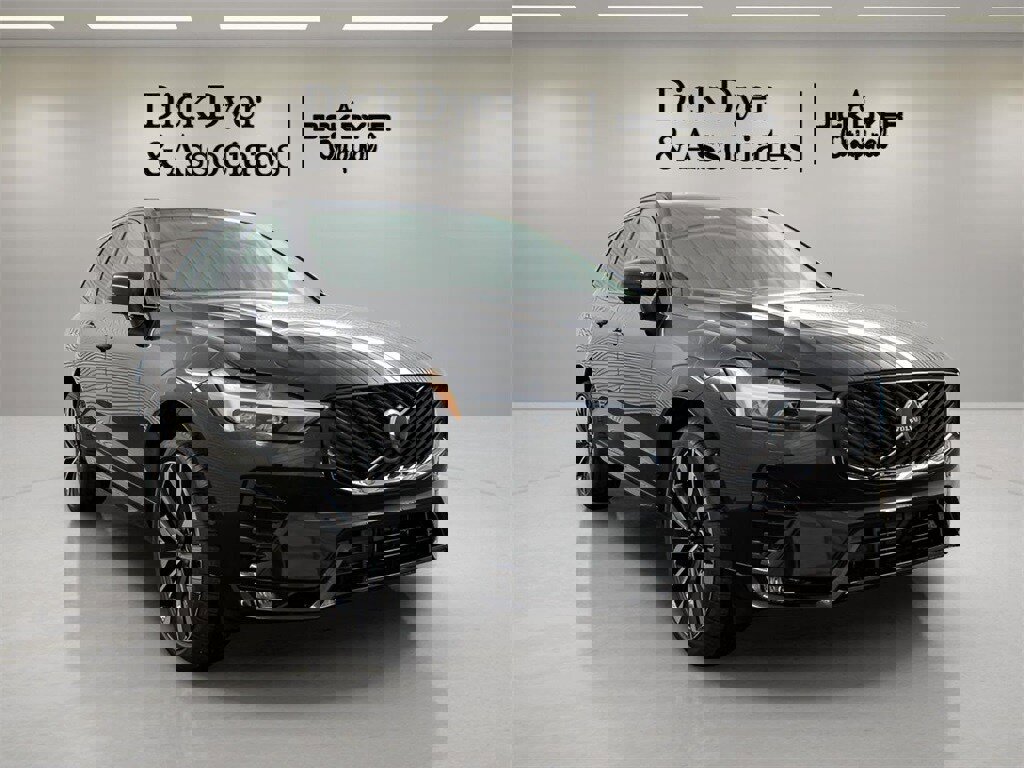 New 2026 Volvo XC60 B5 Ultra w/ Protection Package Premier