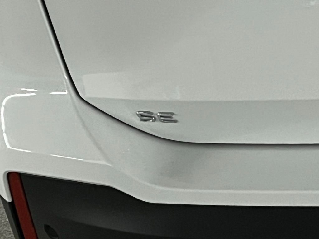 New 2026 Volkswagen Tiguan SE image 37