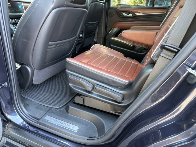 Used 2024 GMC Yukon Denali Ultimate AWD/4WD image 21