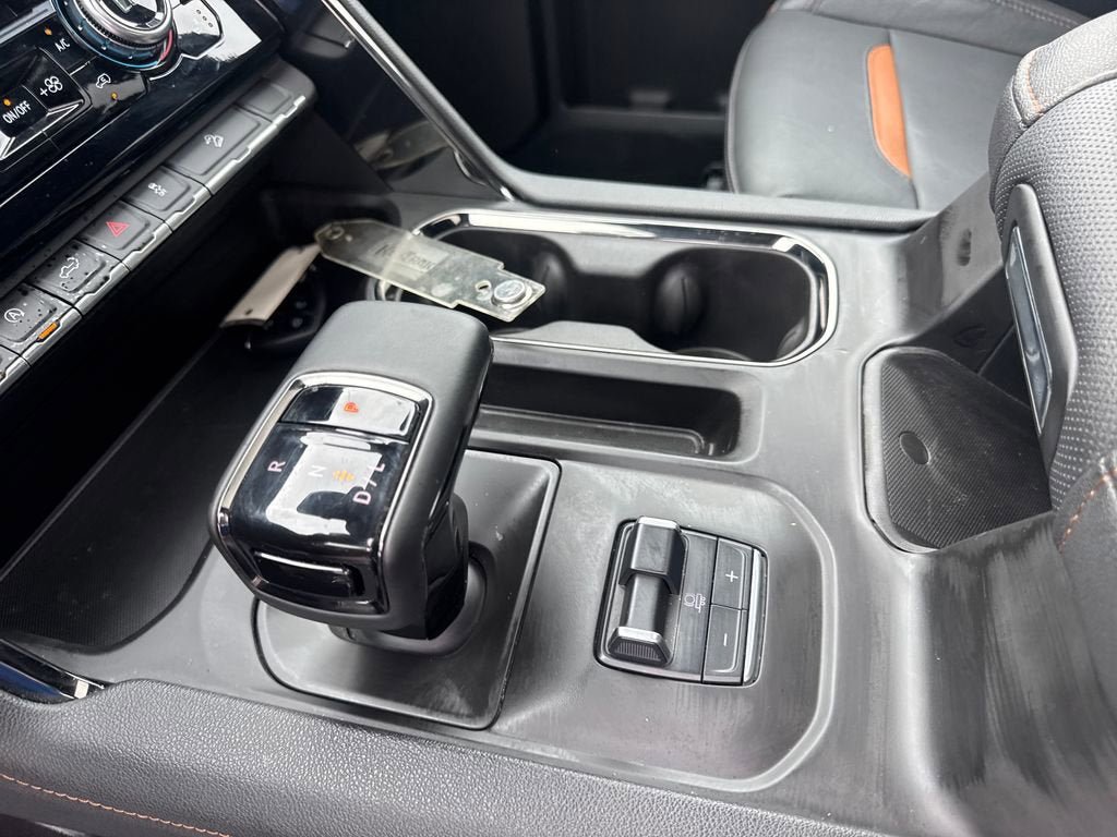 Used 2023 GMC Sierra 1500 AT4 w/ Technology Package AWD/4WD image 21