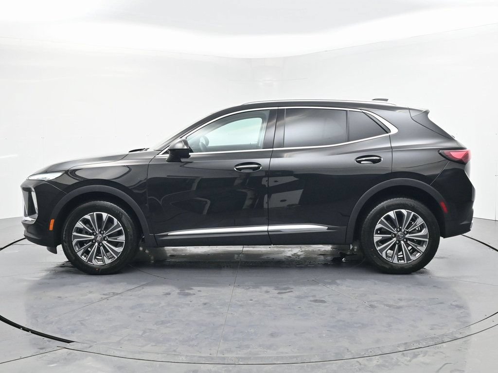 Used 2025 Buick Envision Preferred AWD/4WD image 3