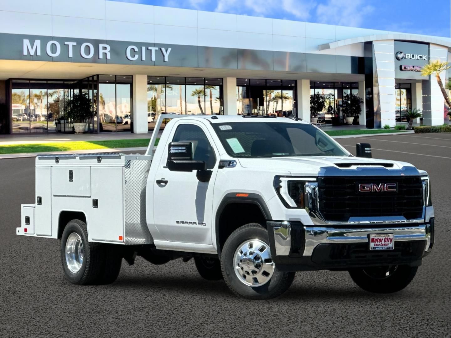 New 2025 GMC Sierra 3500 Pro w/ Convenience Package AWD/4WD image 1
