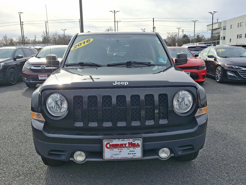 Used 2016 Jeep Patriot High Altitude image 8