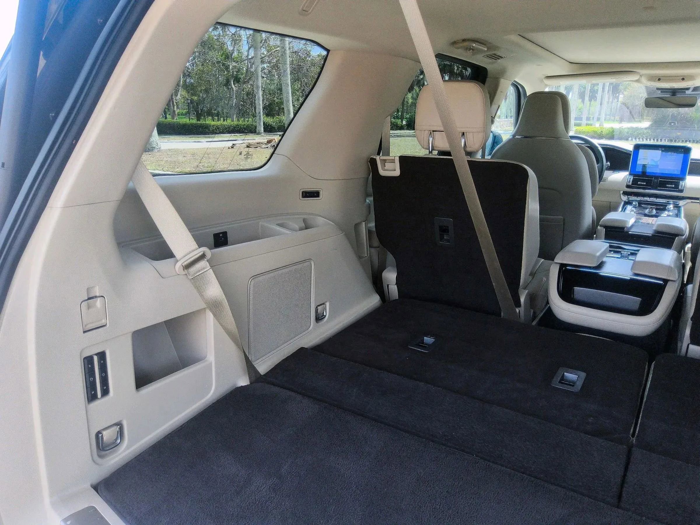 Used 2020 Lincoln Navigator Reserve w/ Equipment Group 201A Reserve RWD image 60