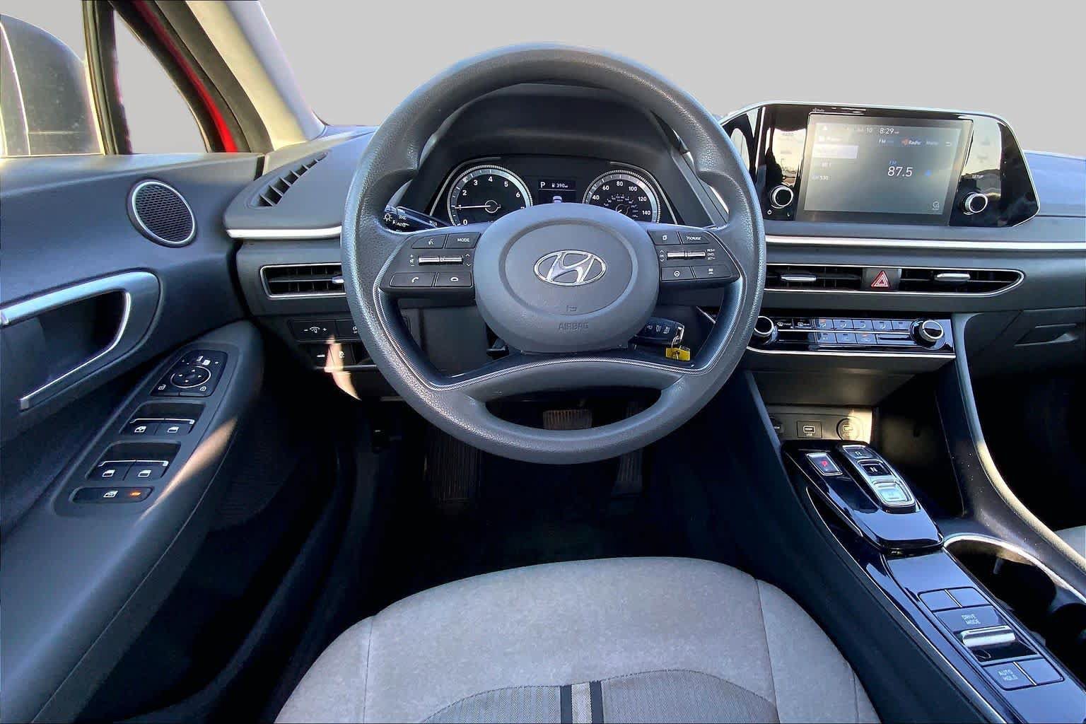Used 2021 Hyundai Sonata SE FWD image 5