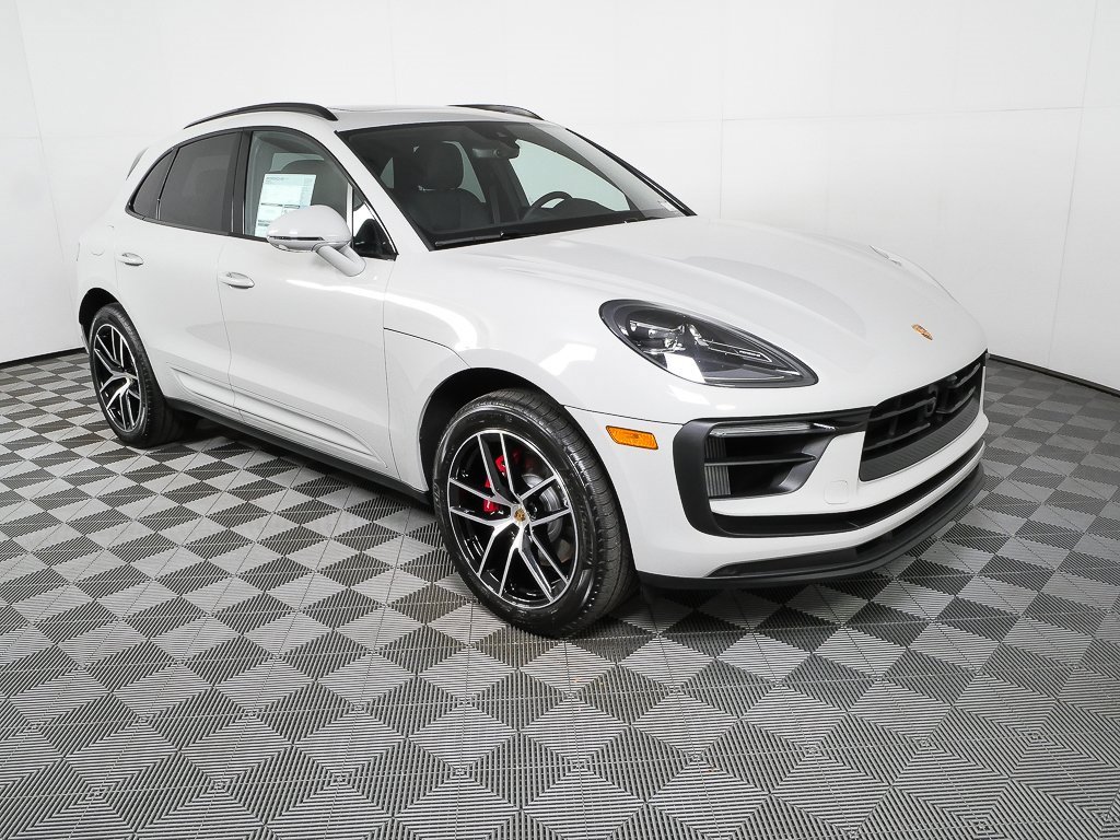 New 2026 Porsche Macan S image 26