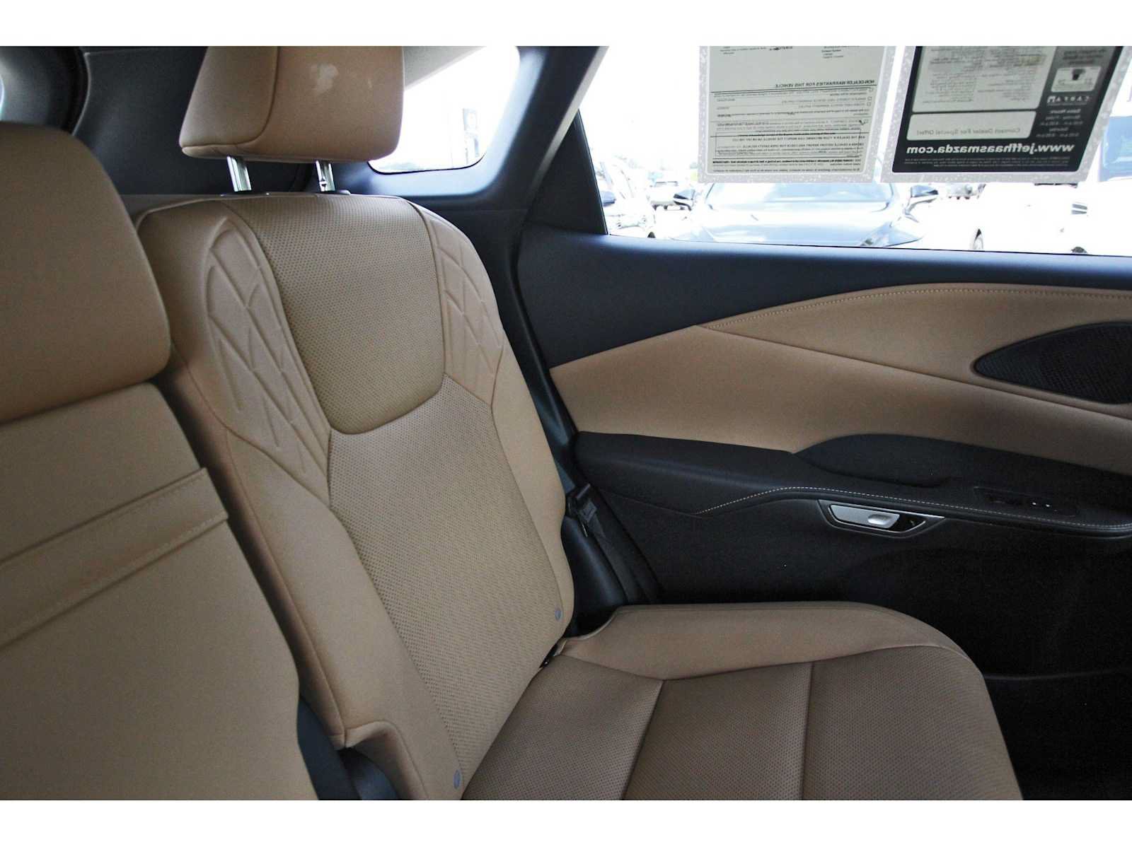 Used 2025 Lexus RX 350 Premium w/ Accessory Package (Z1) FWD image 10