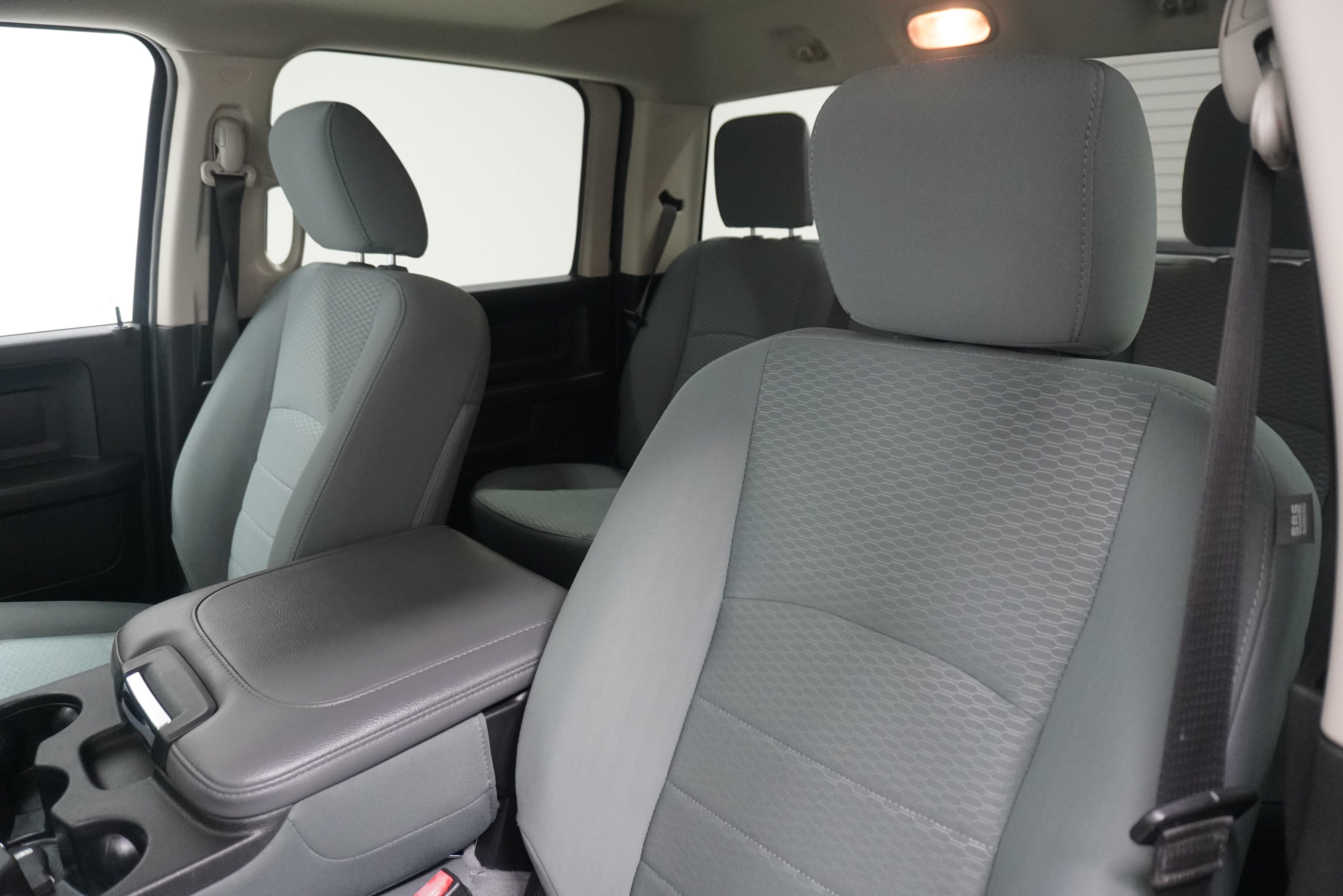 Used 2018 RAM 2500 Tradesman w/ Popular Equipment Group RWD image 11