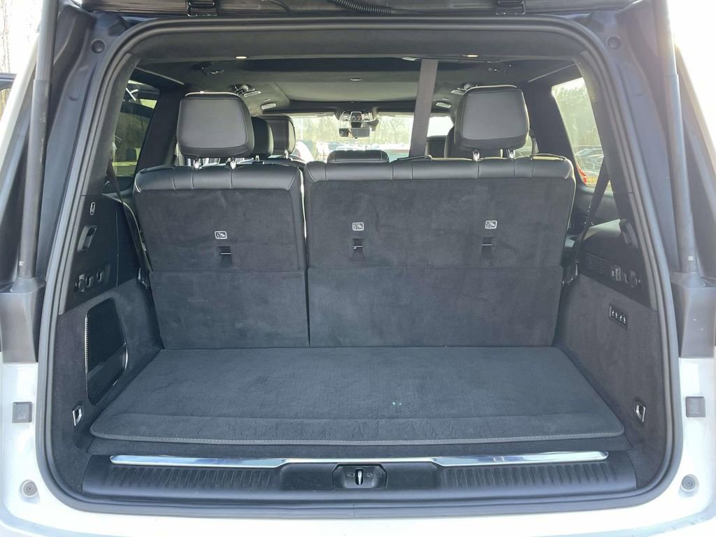 Used 2024 Jeep Grand Wagoneer Series II w/ Quick Order Packagew 28T image 33