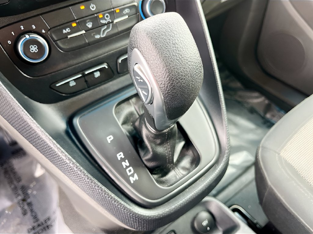 Used 2023 Ford Transit Connect XL FWD image 16