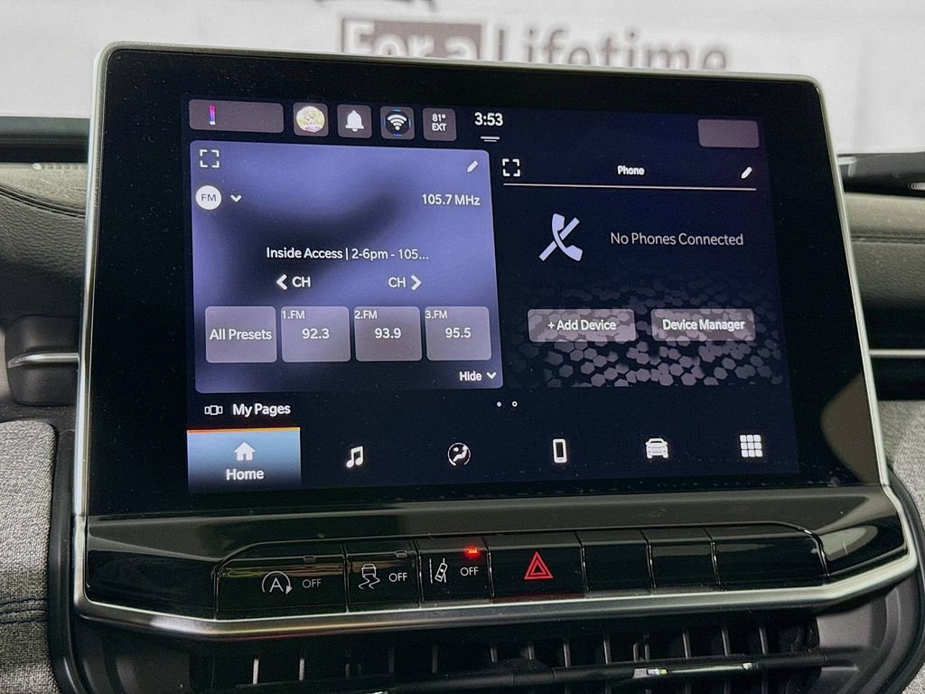 Used 2024 Jeep Compass Latitude AWD/4WD image 6