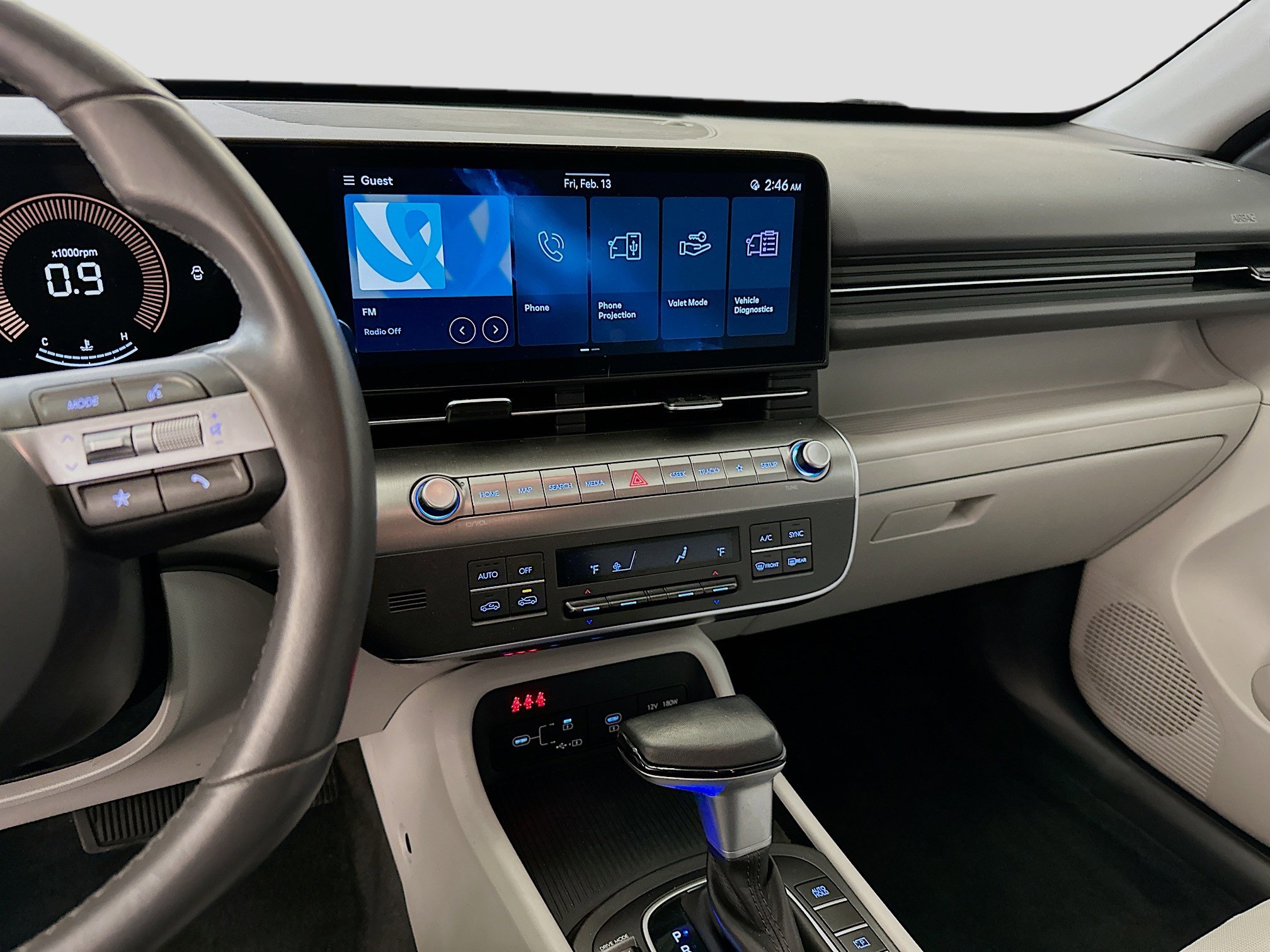 Used 2025 Hyundai Kona SEL image 26