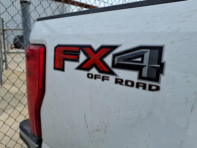 Used 2019 Ford F250 XL w/ Power Equipment Group AWD/4WD image 6