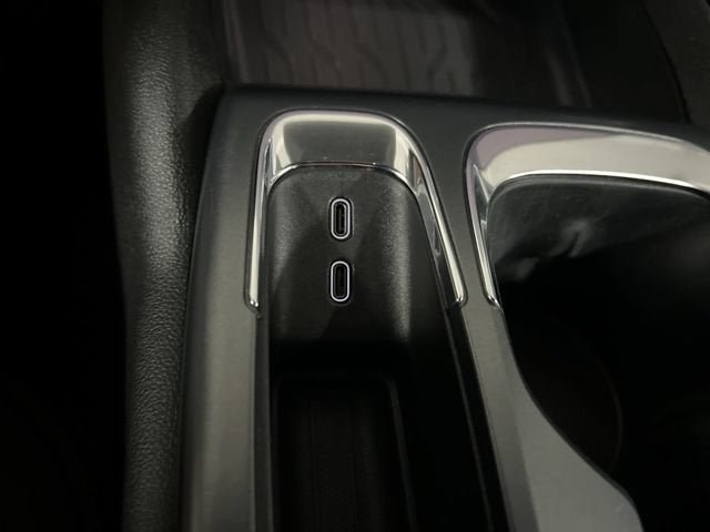 Certified 2025 Chevrolet Equinox EV LT FWD image 33