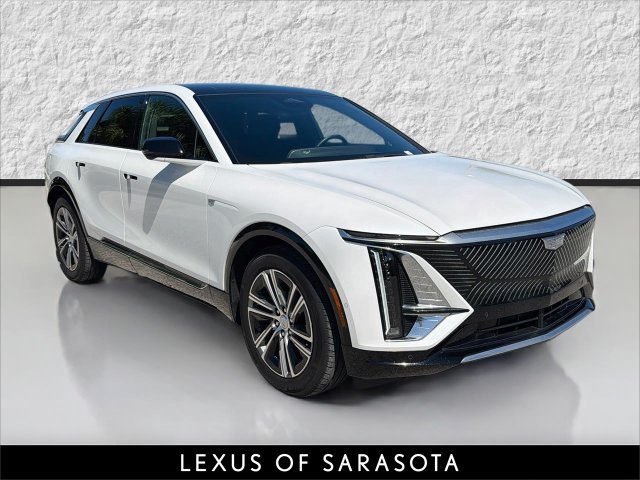 Used 2025 Cadillac Lyriq Luxury