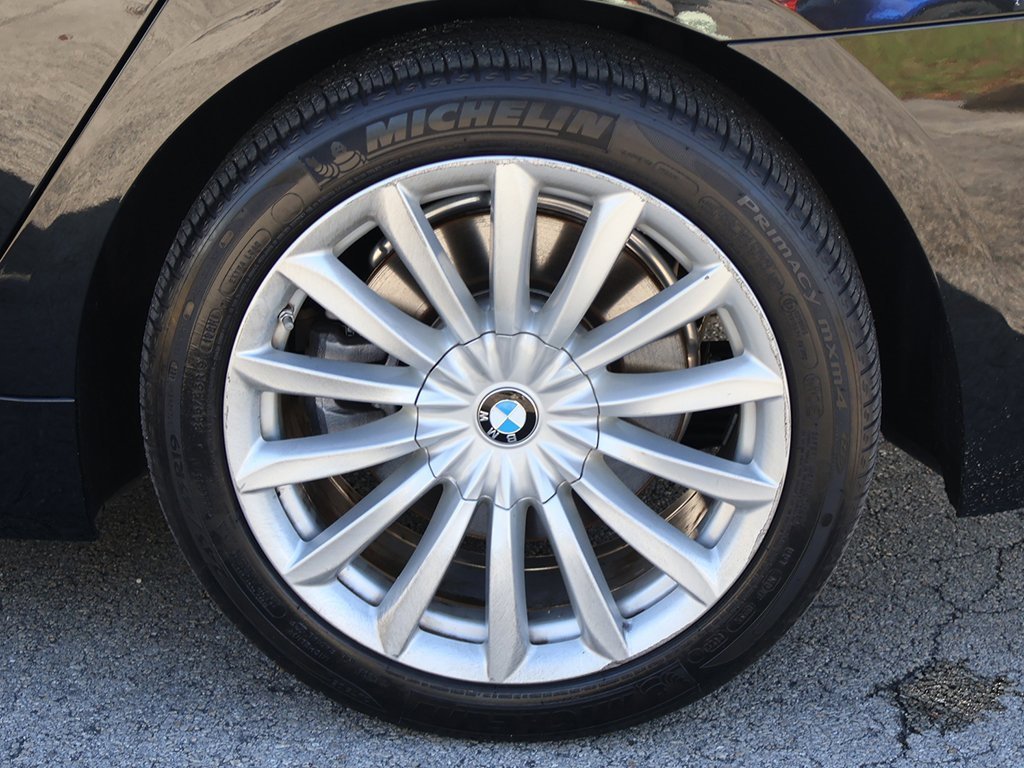 Used 2020 BMW 740i image 24