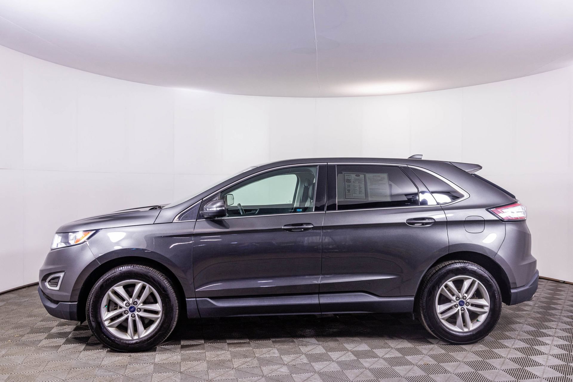 Used 2018 Ford Edge SEL w/ Equipment Group 201A image 14