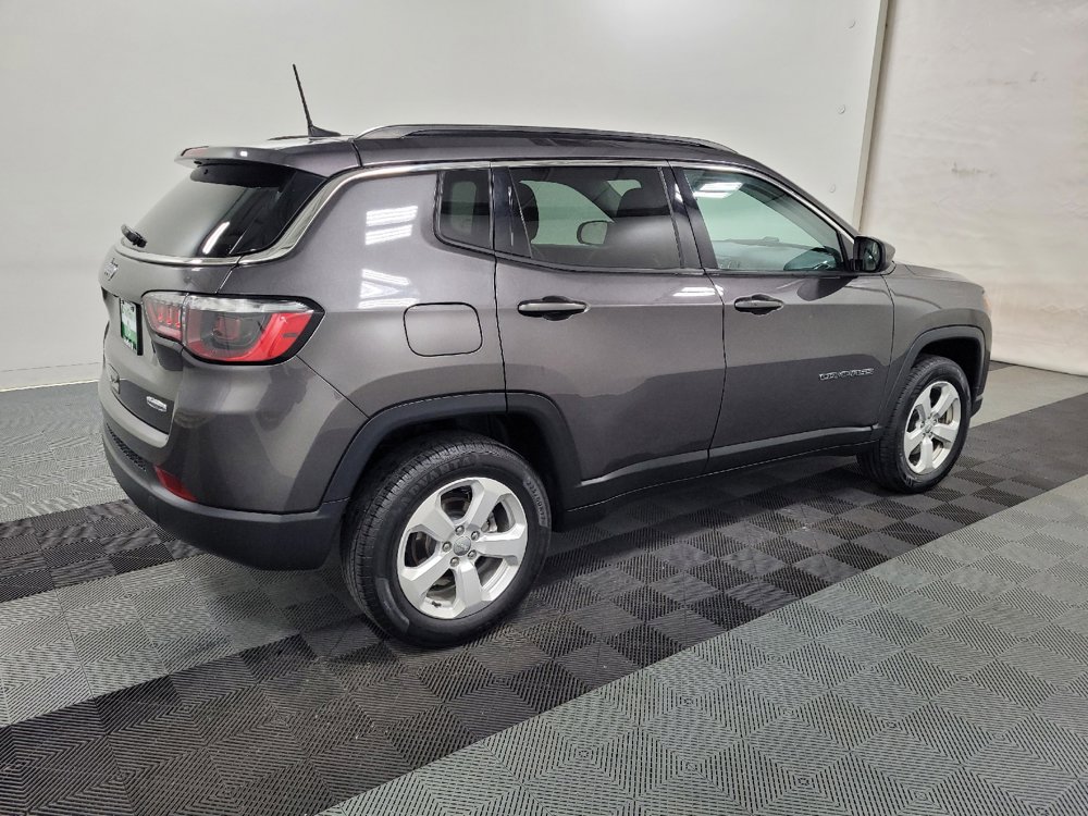 Used 2021 Jeep Compass Latitude w/ Convenience Group AWD/4WD image 10