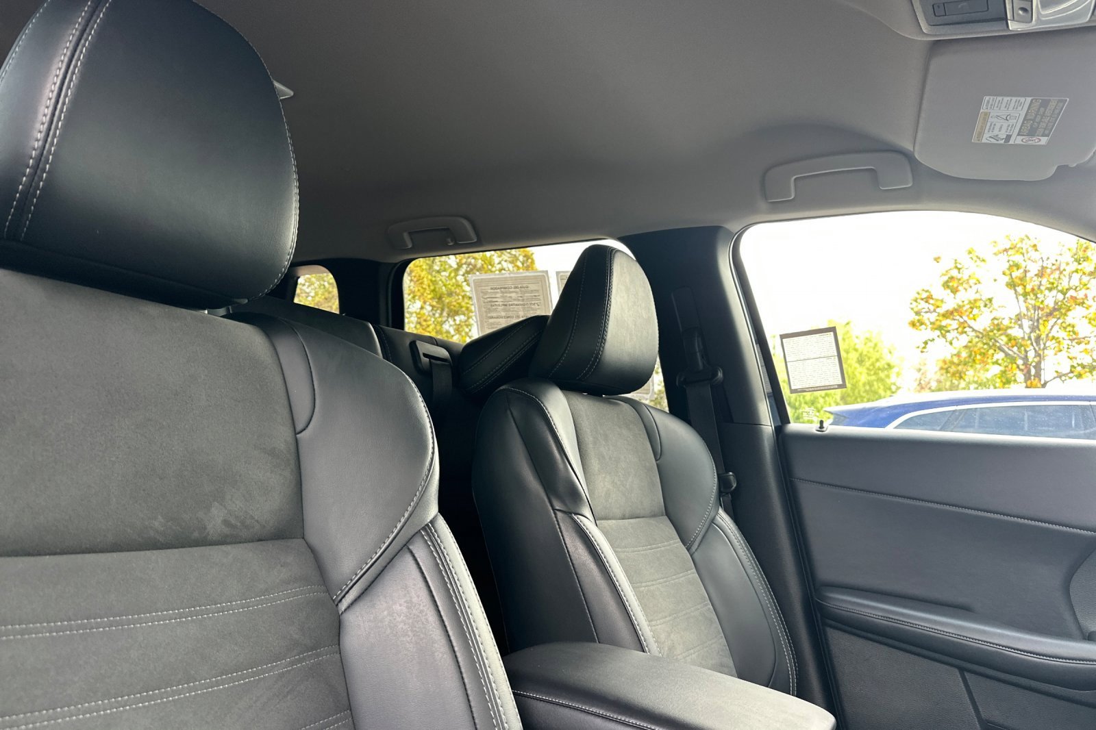 Used 2024 Mitsubishi Outlander SE image 20