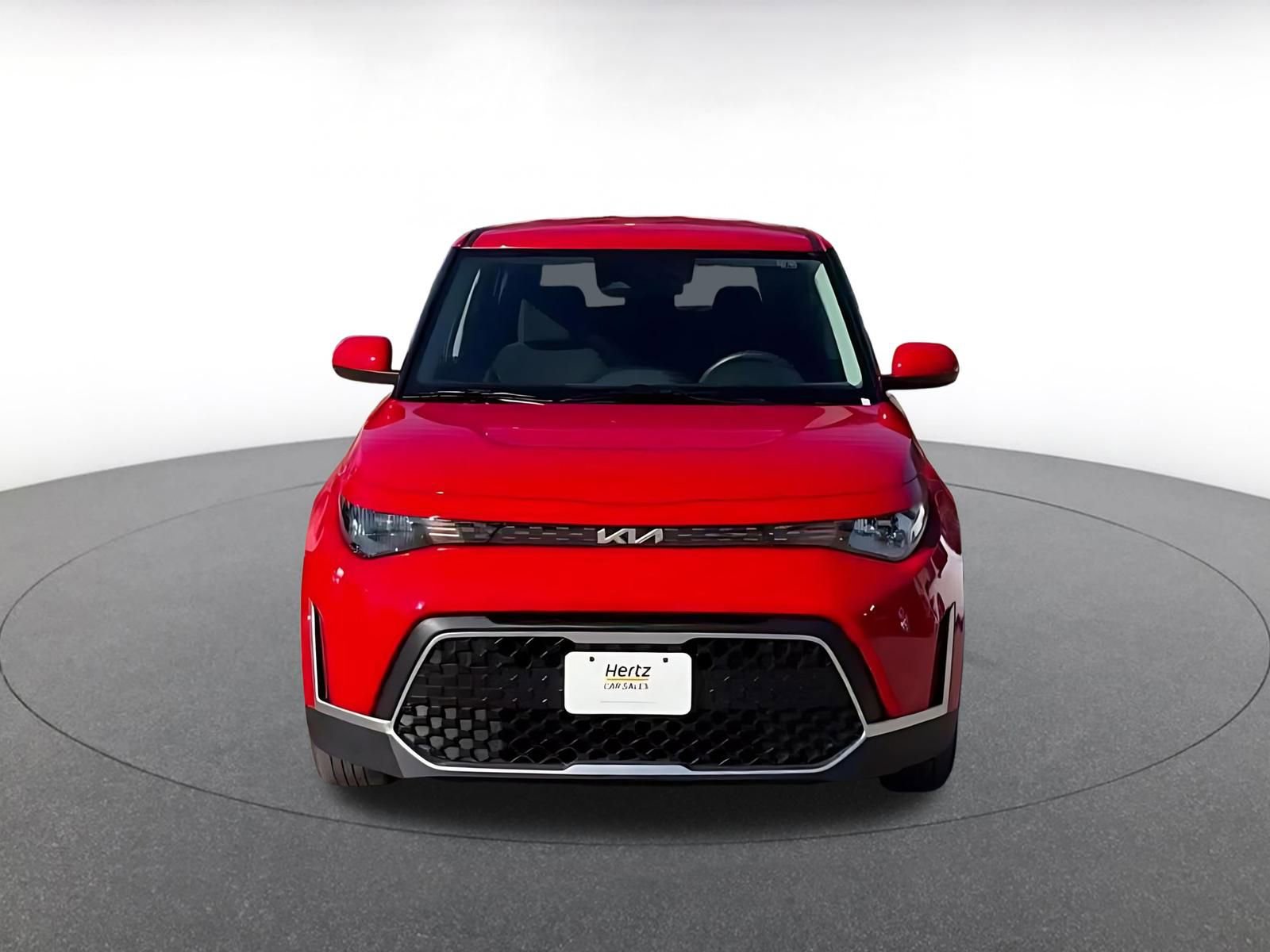 Used 2025 Kia Soul LX w/ LX Technology Package image 3