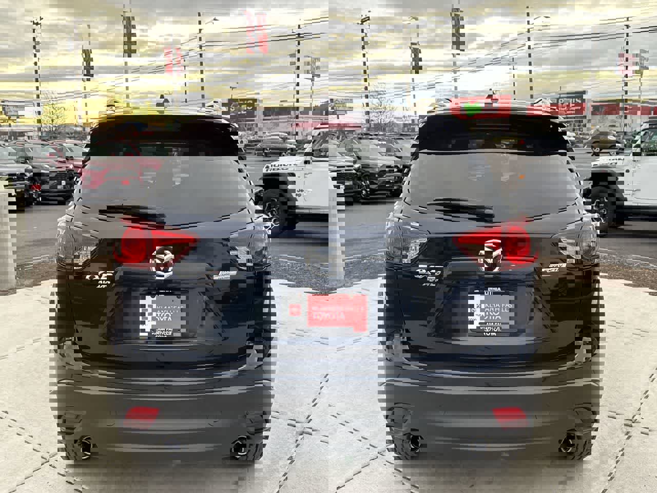 Used 2016 MAZDA CX-5 Touring w/ Bose/Moonroof Package image 4